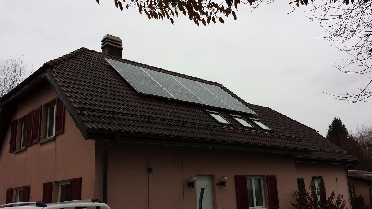 Centrale solaire de 7'155 Wc à 1083 Mézières