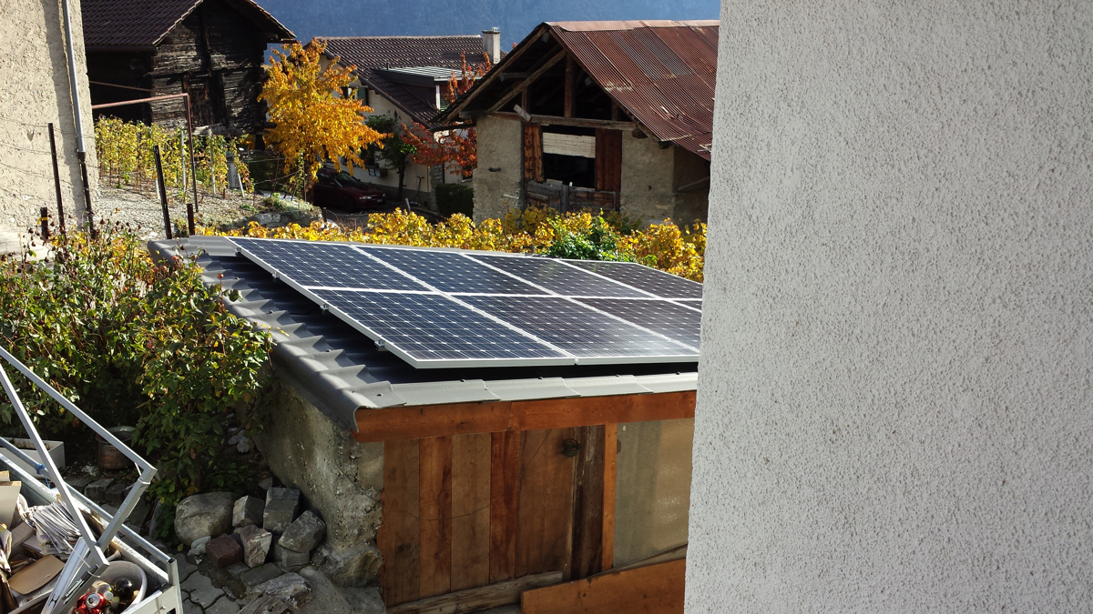 Centrale solaire de 2'120 Wc à 3972 Miège