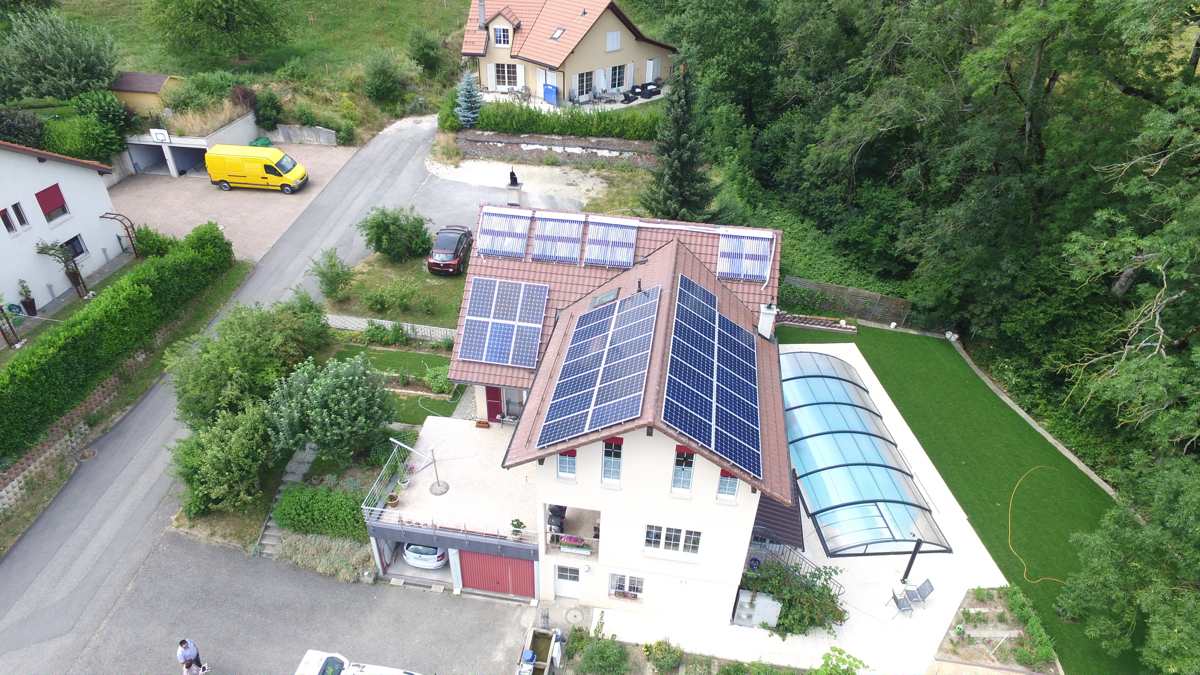 Centrale solaire de 9'450 Wc à 1673 Rue