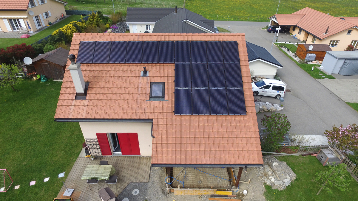 Centrale solaire de 5'130 Wc à 1670 Esmonts
